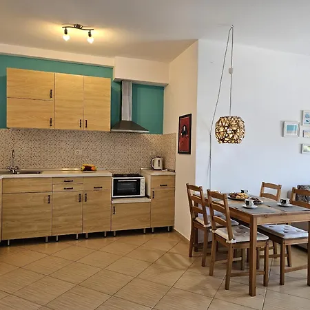Apartment Paul Sarande